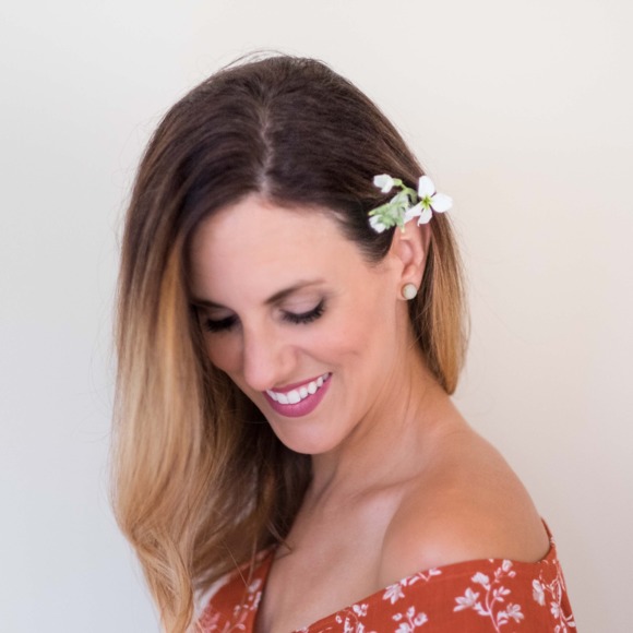 Meet your Posher, Brit - Picture 1 of 1